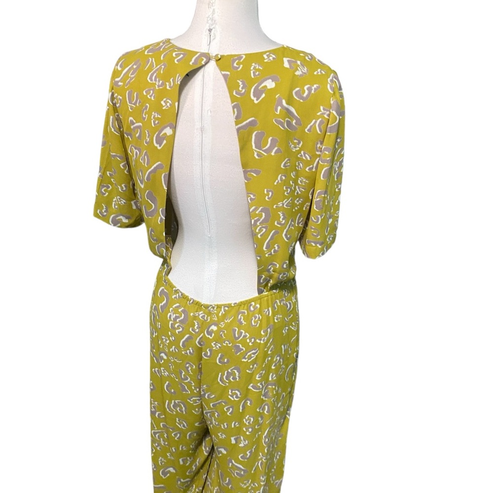 BCBG MAXAZRIA Madison jumpsuit medium - Picture 4 of 7